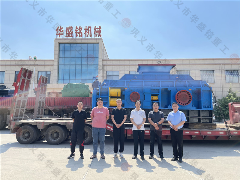 河卵石制砂用哪種機器，對輥制砂機怎么樣